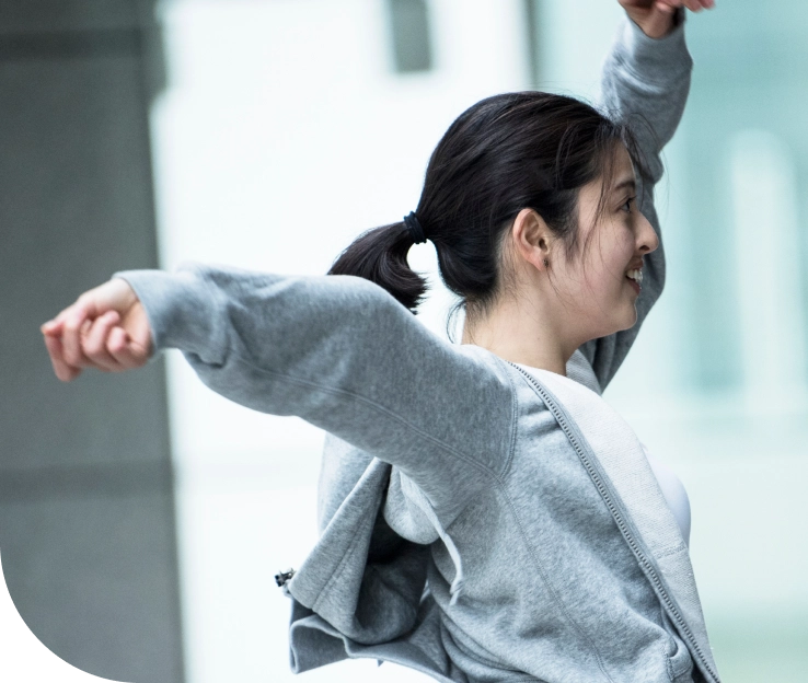 SPOTOMO DANCEの大人向けダンスレッスンを紹介するメイン画像。